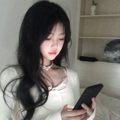 拿针的女孩